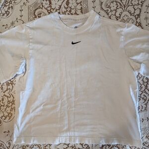 XS Women's Nike Boxy Tee